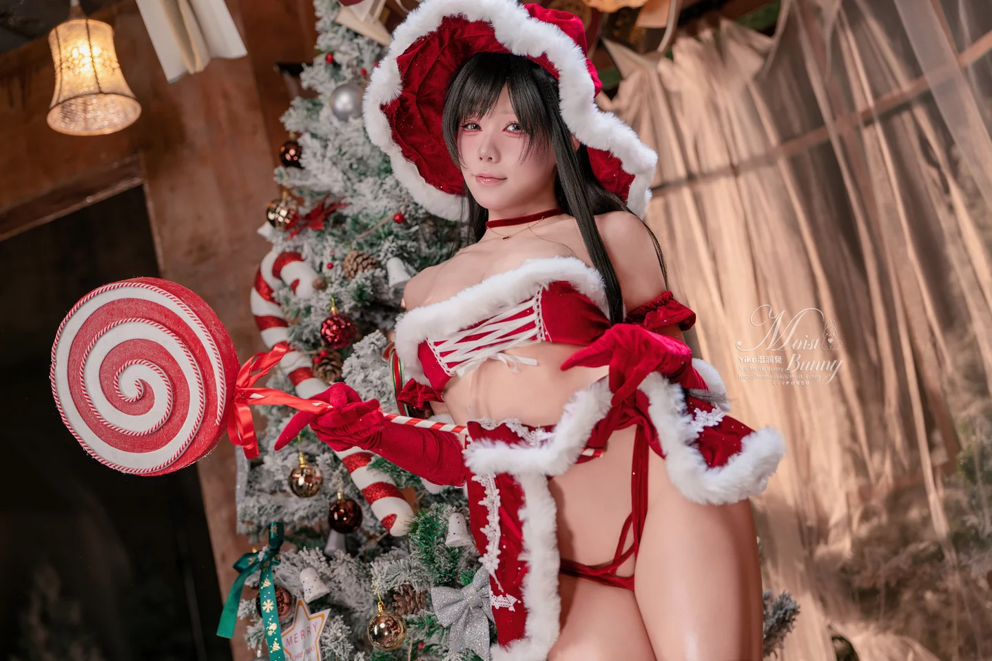 咬一口兔娘_2025年12月订阅作品『魔法圣诞星』_128P,2V_2_42GB tg@simisebaisi 【丝足阁】008.webp